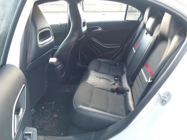 2015 MERCEDES BENZ A180 SE EC