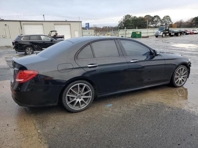  MERCEDES-BENZ E-CLASS 2020 Czarny