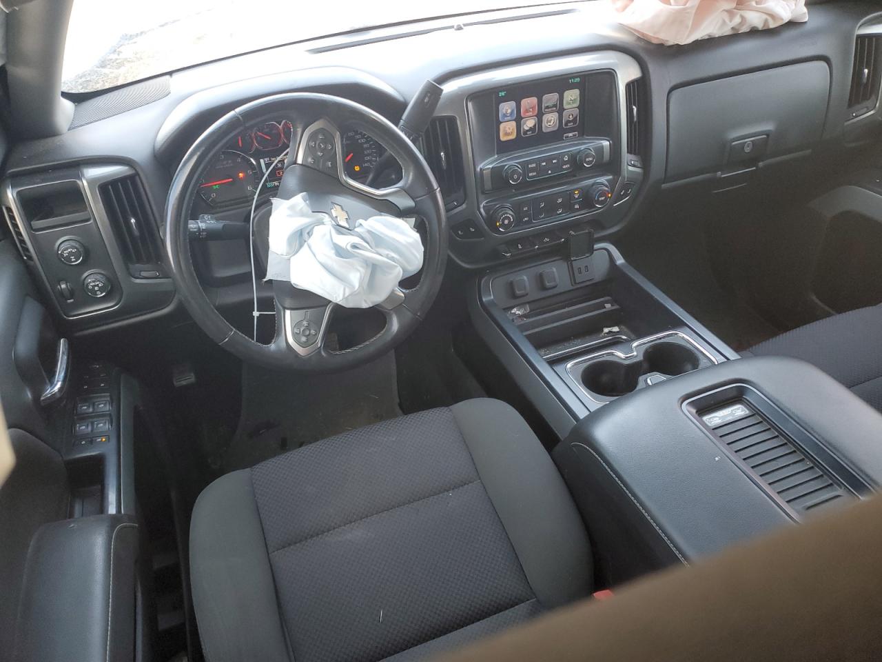 2017 Chevrolet Silverado - Image 8