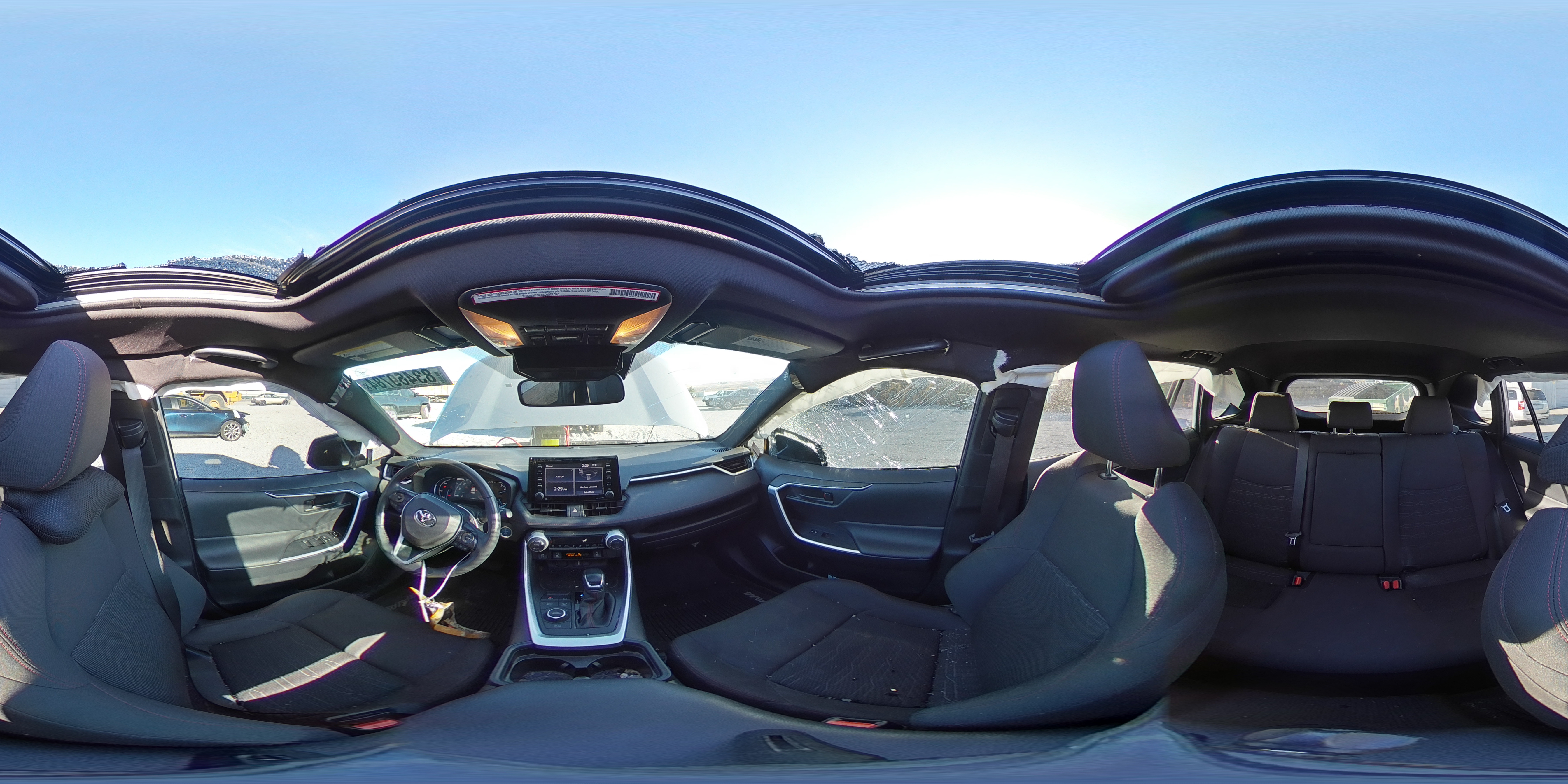 2021 Toyota RAV 4 - Image 13