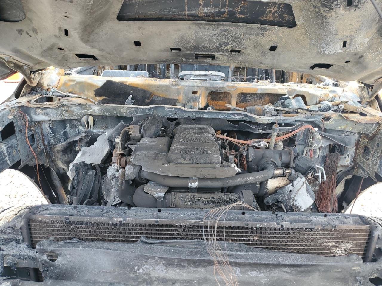 2018 RAM 3500 - Image 12