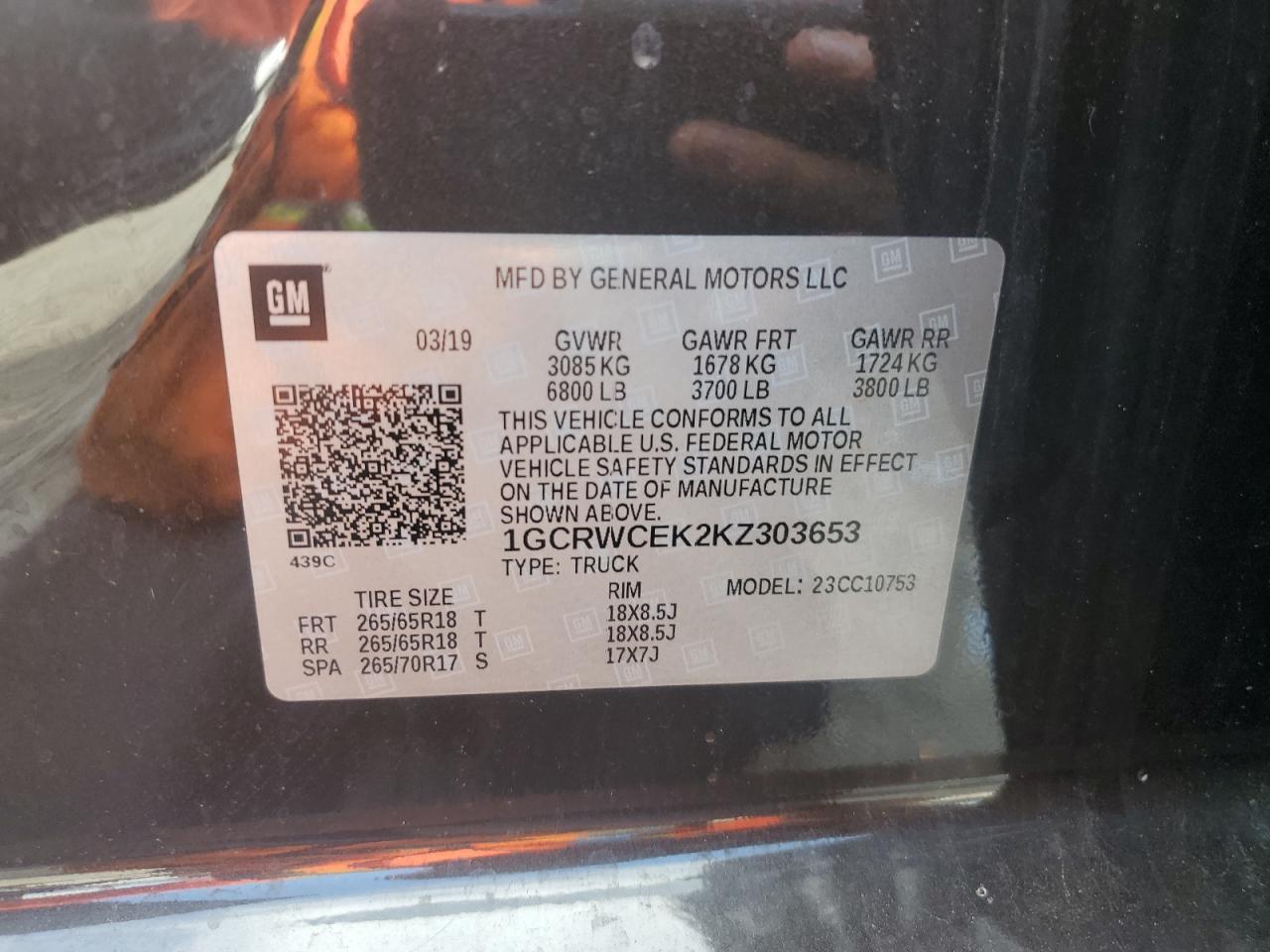 2019 Chevrolet Silverado - Image 13
