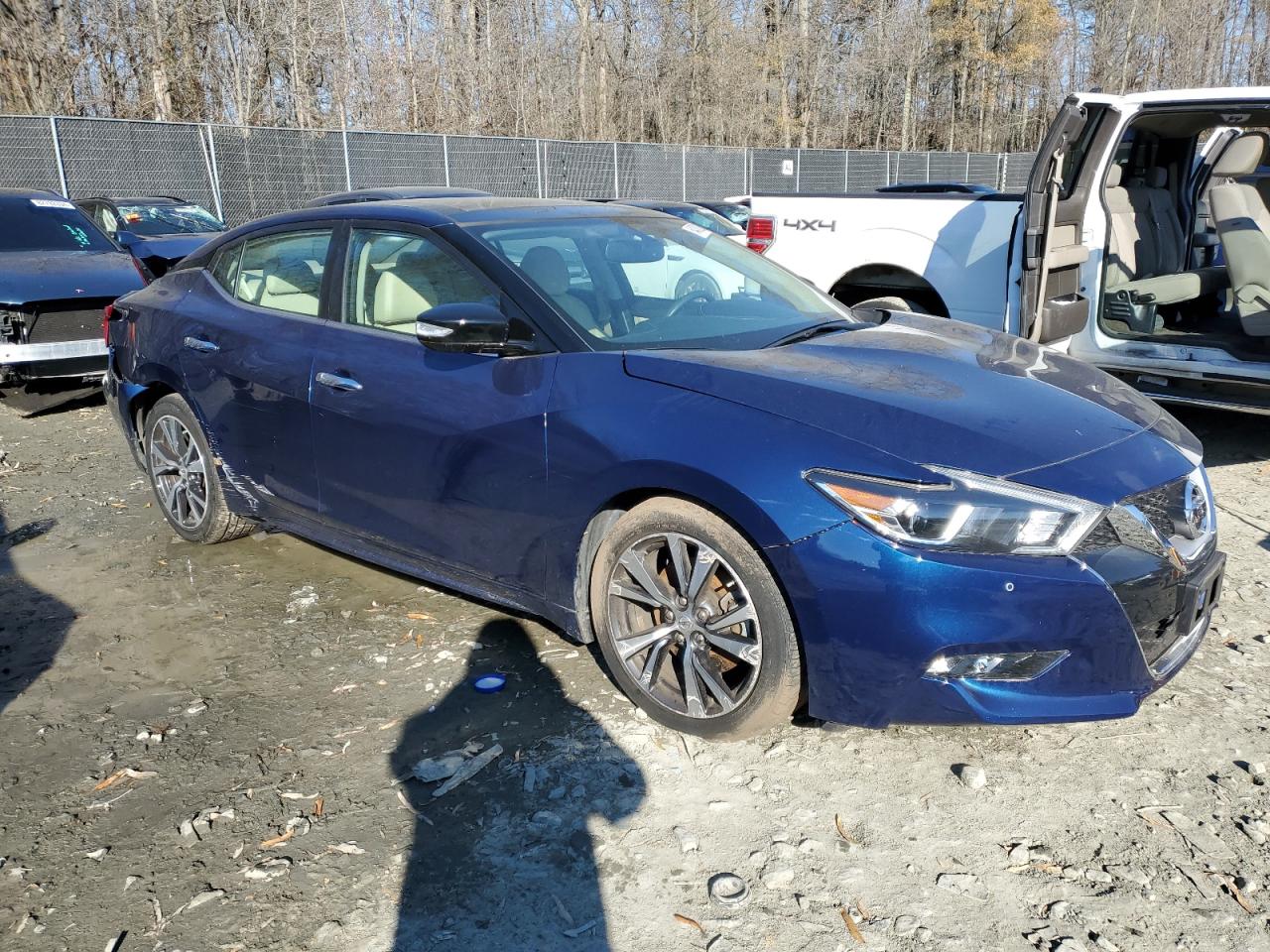 2017 Nissan Maxima - Image 4