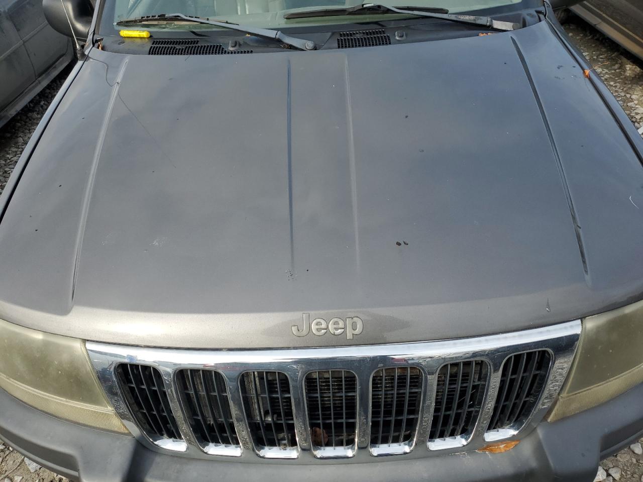 2003 Jeep Grand Cherokee - Image 11