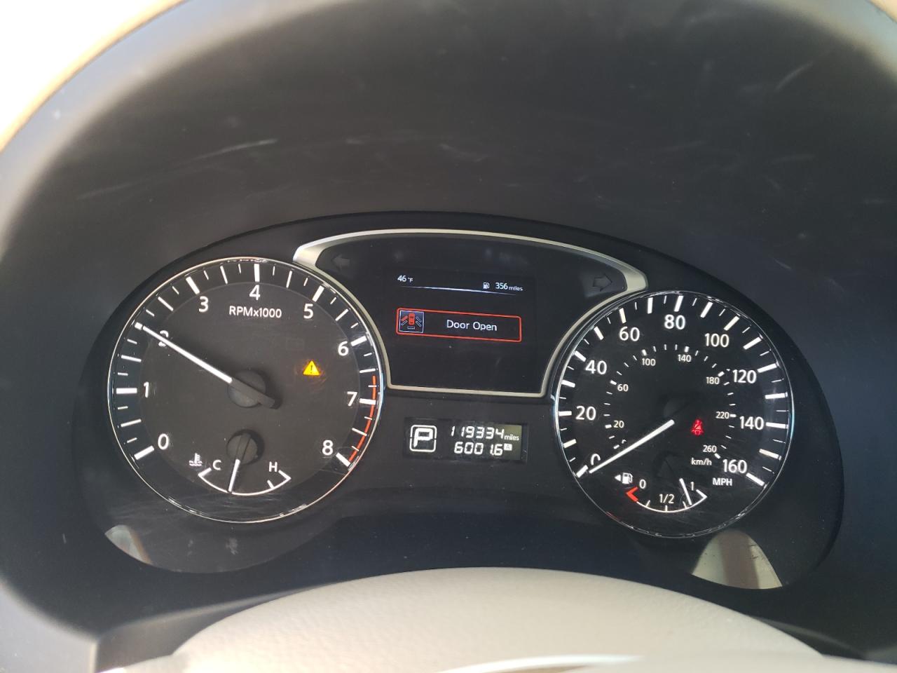 2015 Nissan Altima - Image 9