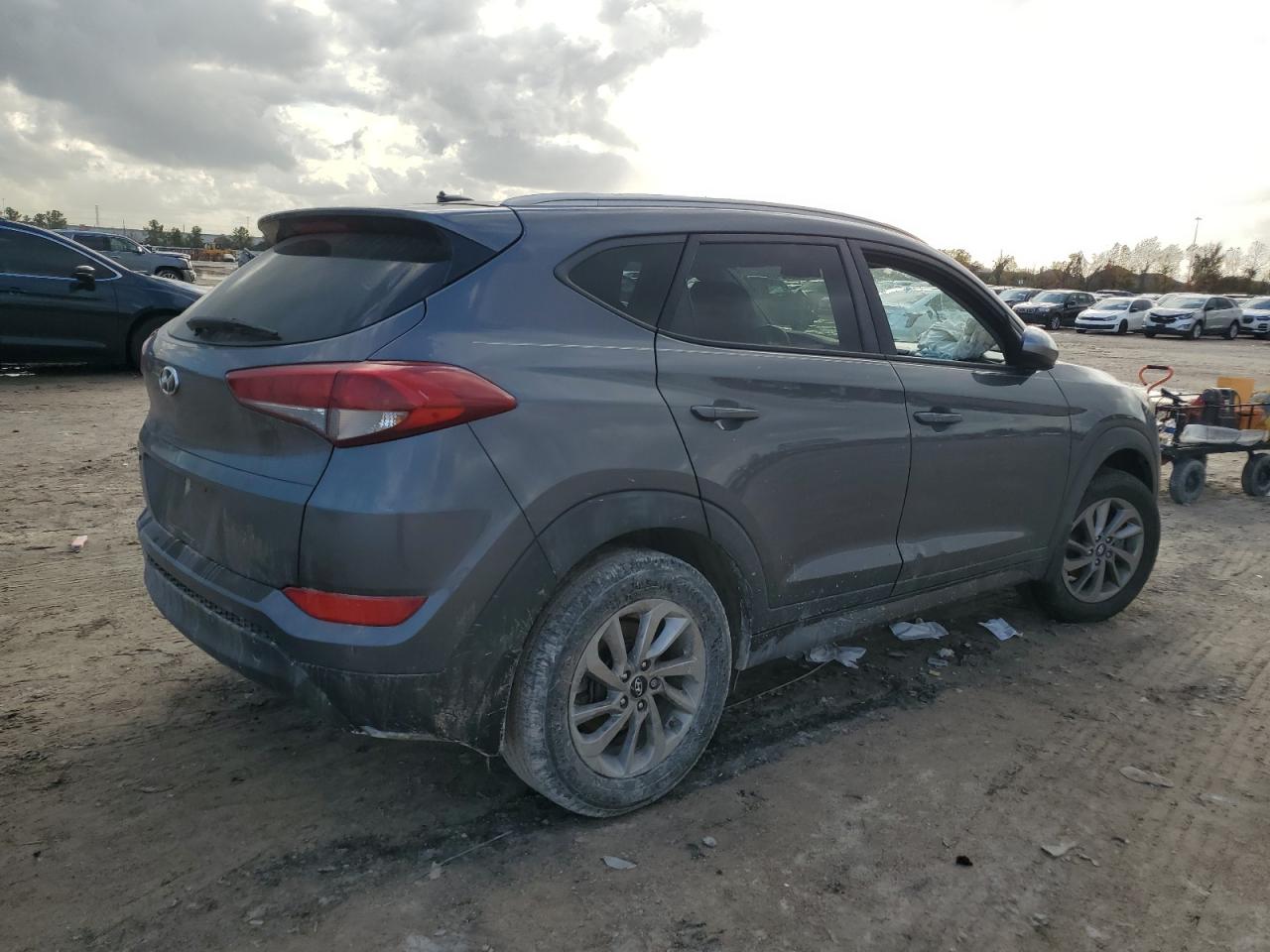 VIN KM8J33A49GU148905 2016 HYUNDAI TUCSON no.3