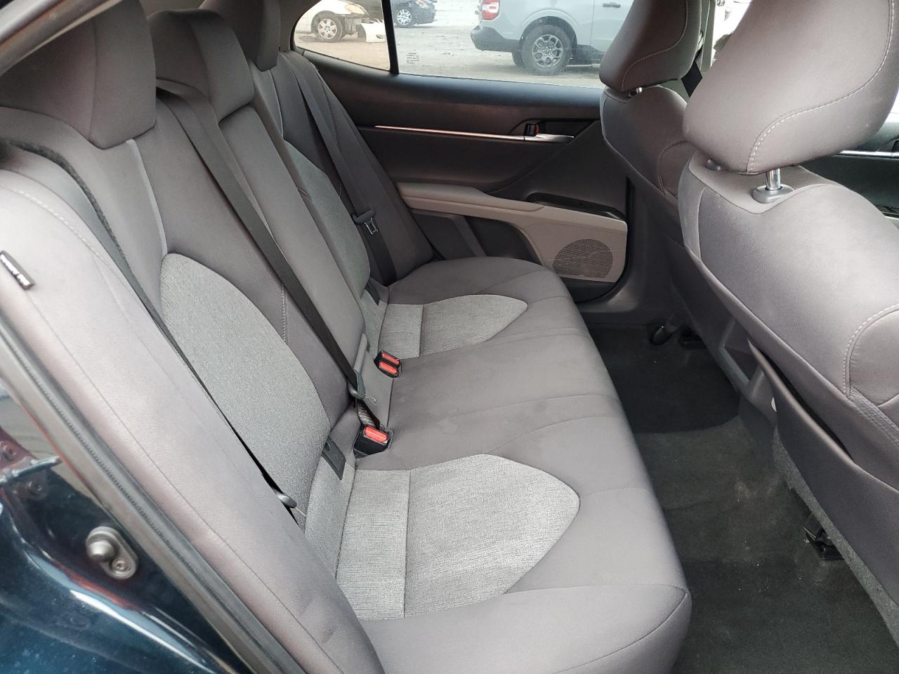 2021 Toyota Camry - Image 10
