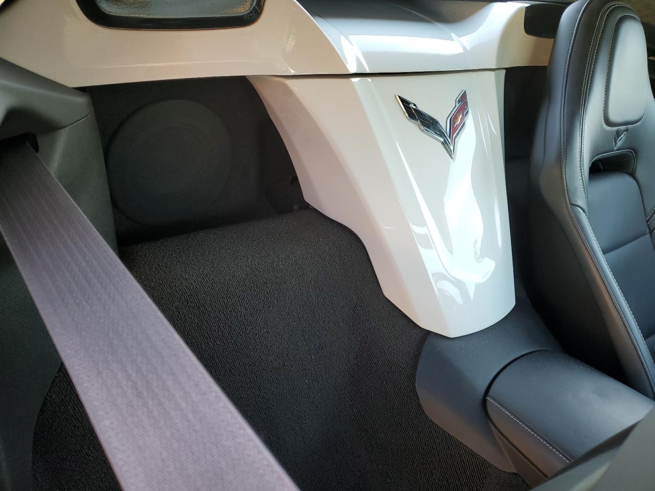 2014 Chevrolet Corvette - Image 10