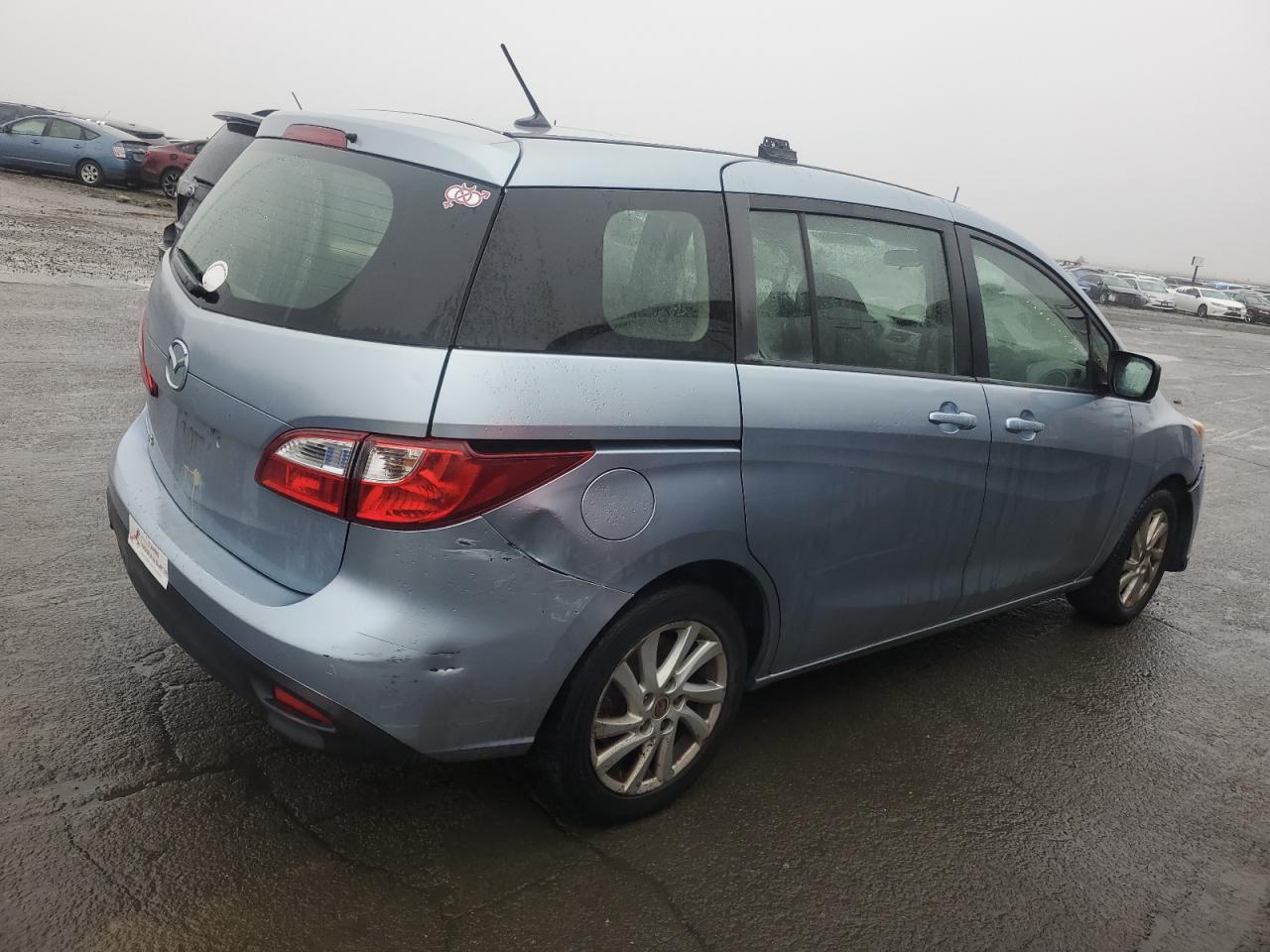 2012 Mazda 5 - Image 3