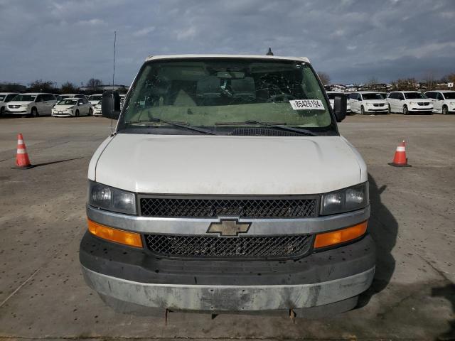 Minivans CHEVROLET EXPRESS 2017 White