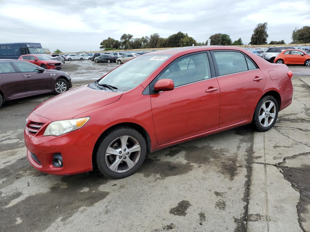 VIN 5YFBU4EEXDP139668 2013 TOYOTA COROLLA no.1