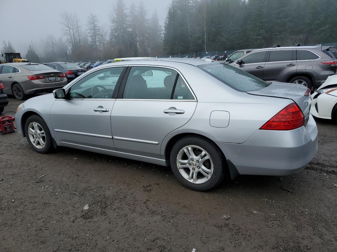 2006 Honda Accord - Image 2