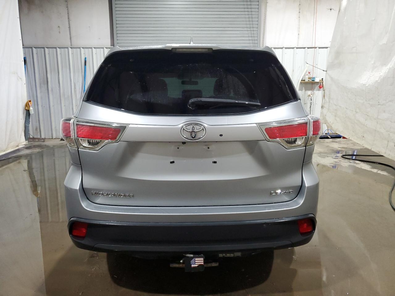 2015 Toyota Highlander - Image 6