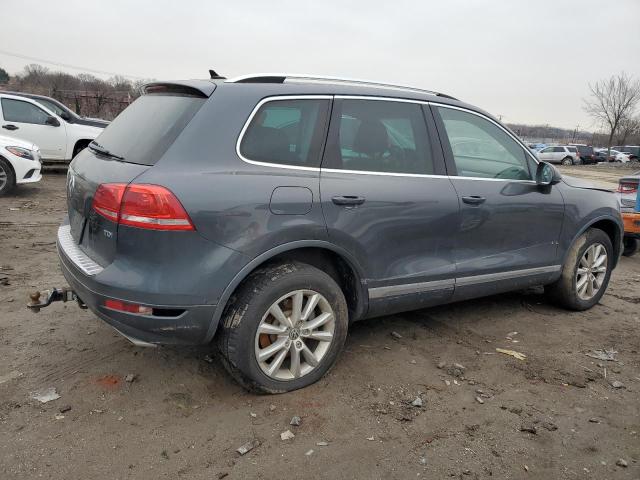  VOLKSWAGEN TOUAREG 2014 Черный