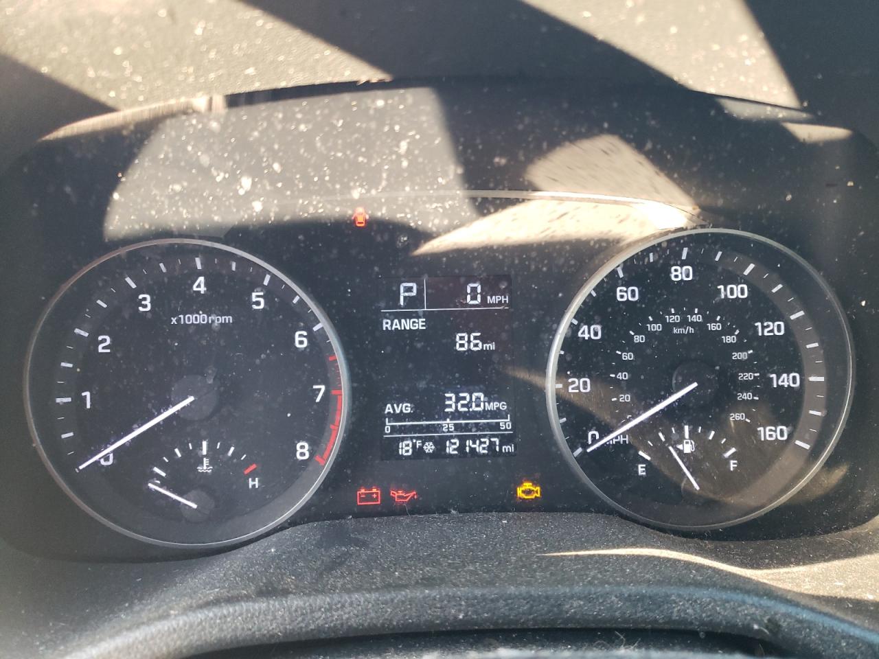 2018 Hyundai Elantra - Image 9