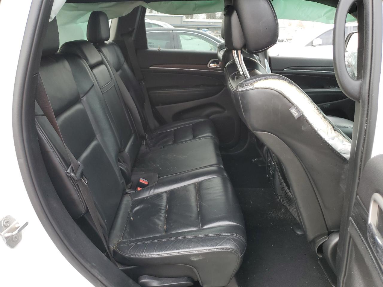 2019 Jeep Grand Cherokee - Image 11