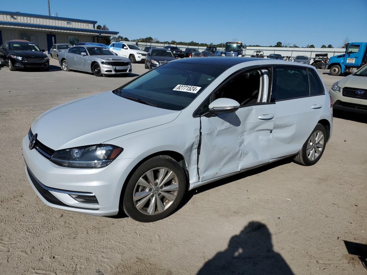 2020 Volkswagen Golf - Image 1
