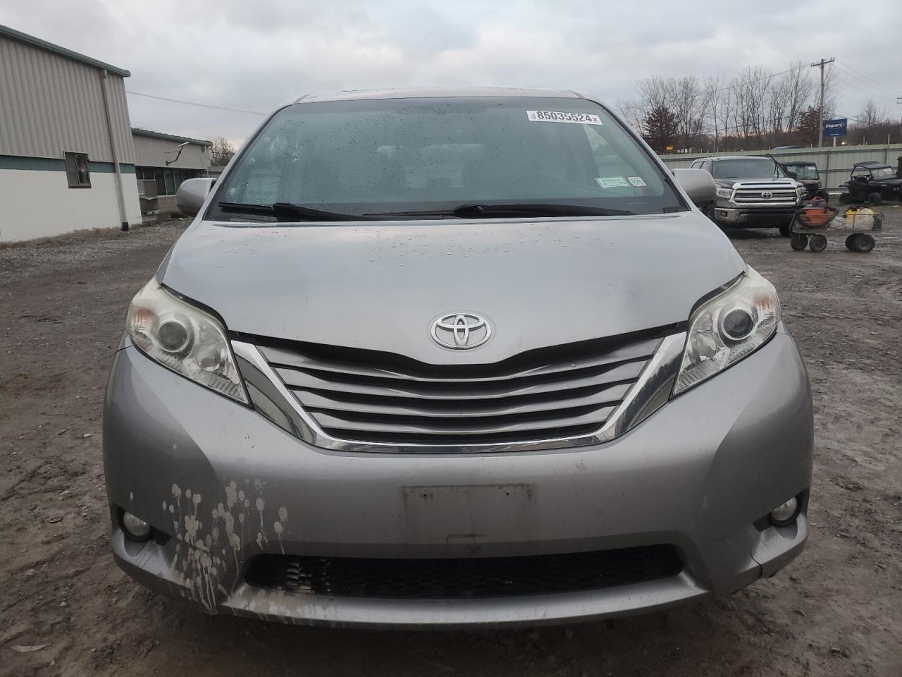 VIN 5TDDZ3DC6HS182583 2017 TOYOTA All Models no.5