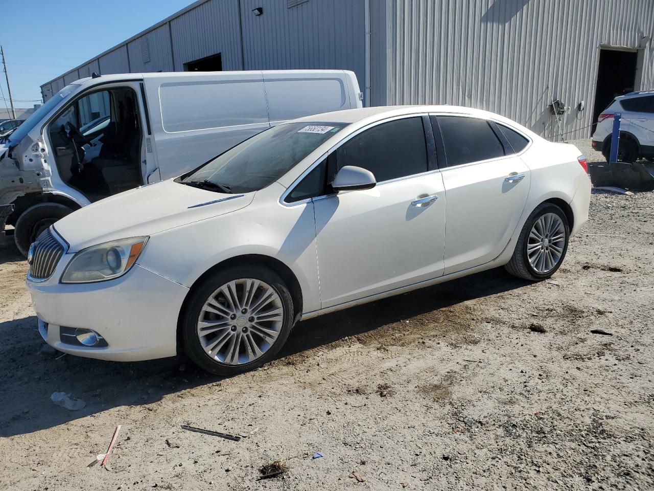 VIN 1G4PR5SK9D4171825 2013 BUICK VERANO no.1