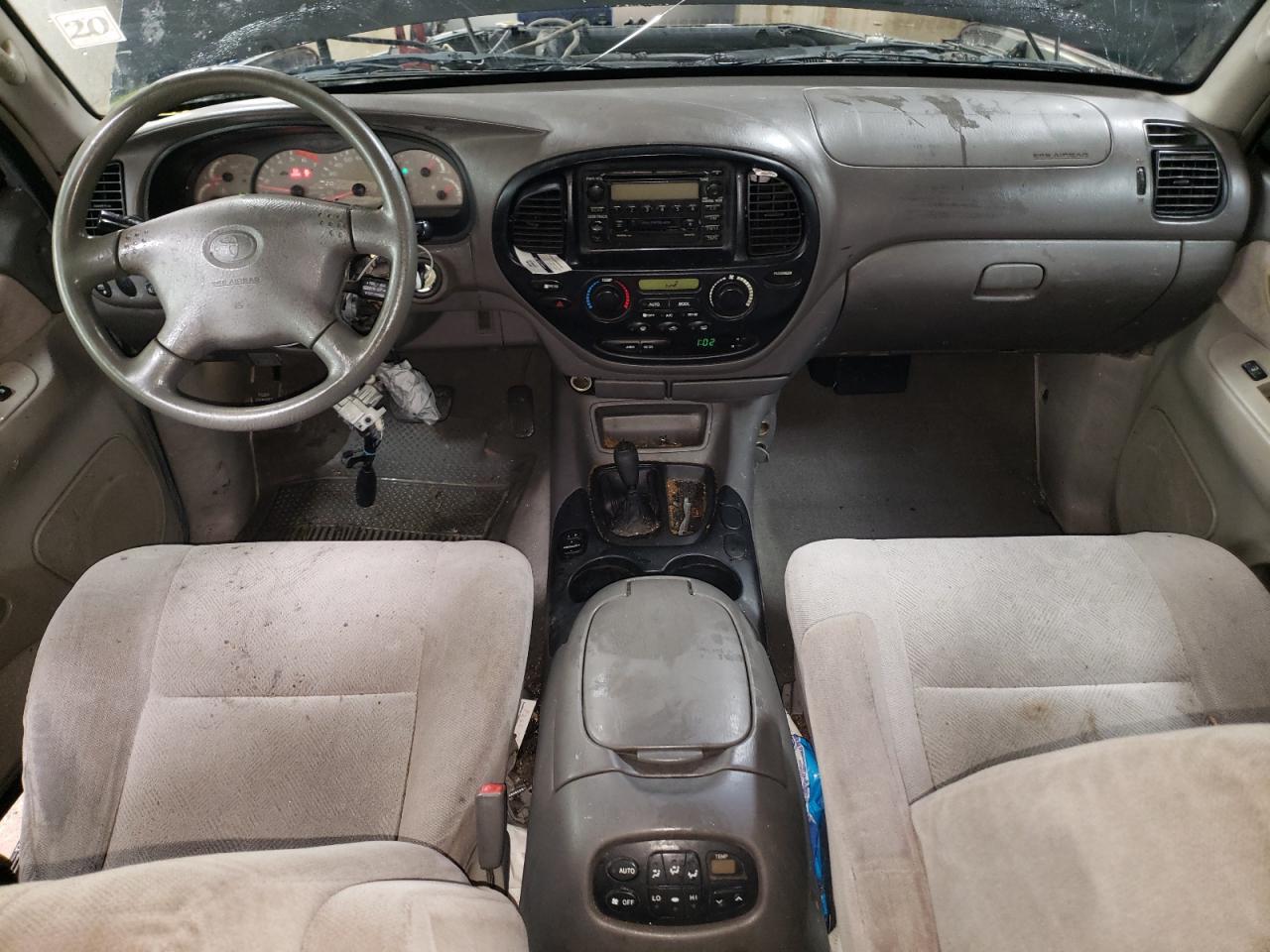 2002 Toyota Sequoia - Image 8
