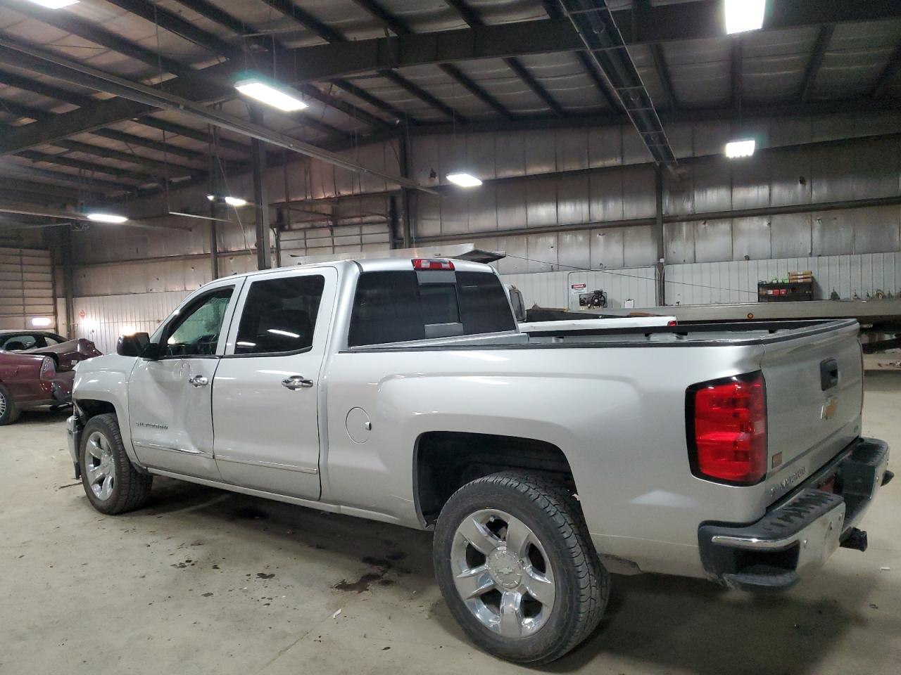 2014 Chevrolet Silverado - Image 2