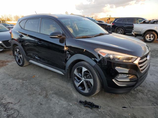  HYUNDAI TUCSON 2017 Черный