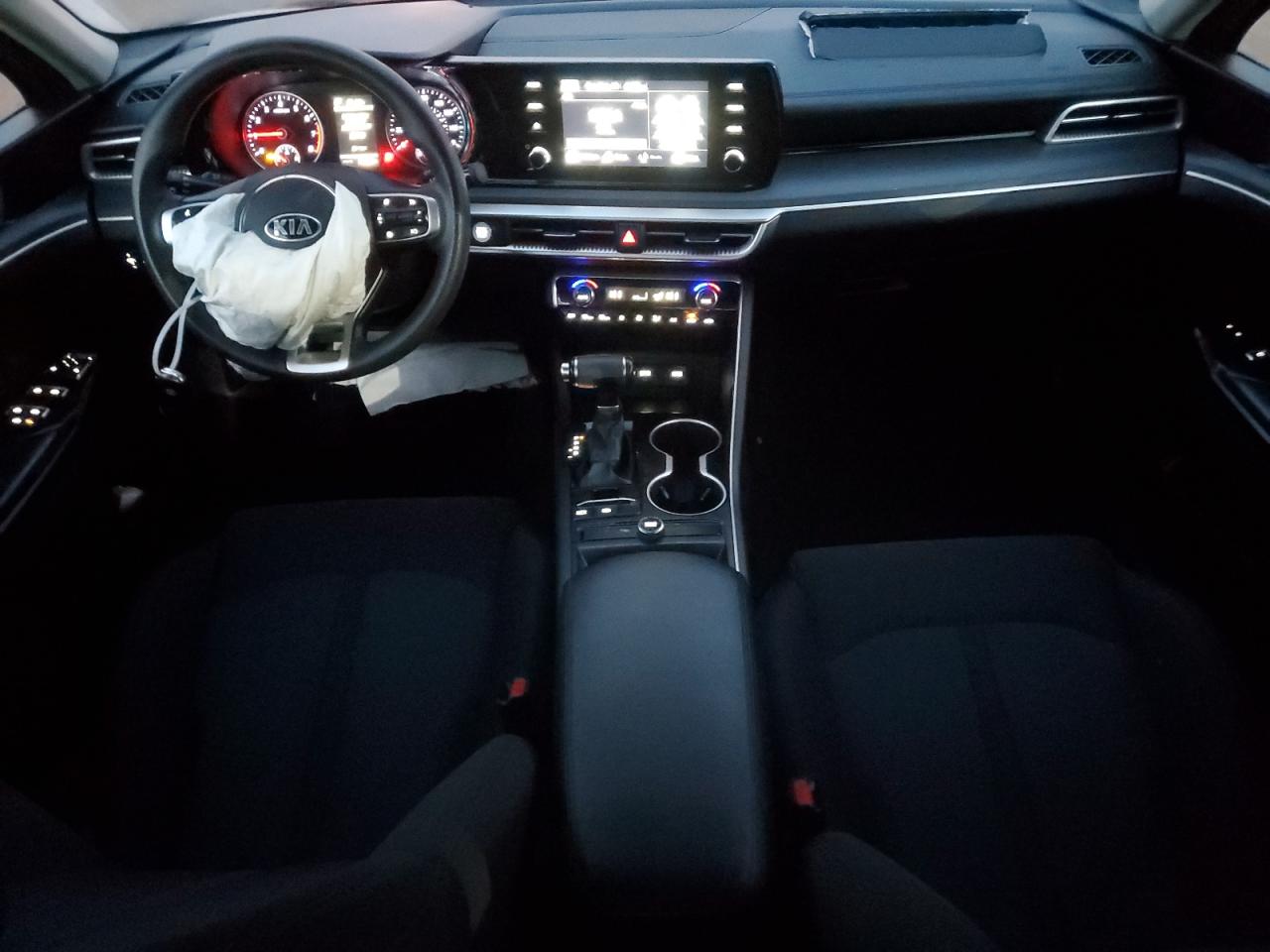 2021 Kia K5 - Image 8