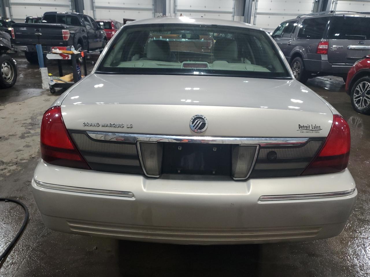 2009 Mercury Grand Marquis Ls VIN: 2MEHM75V19X633866 Lot: 83868814