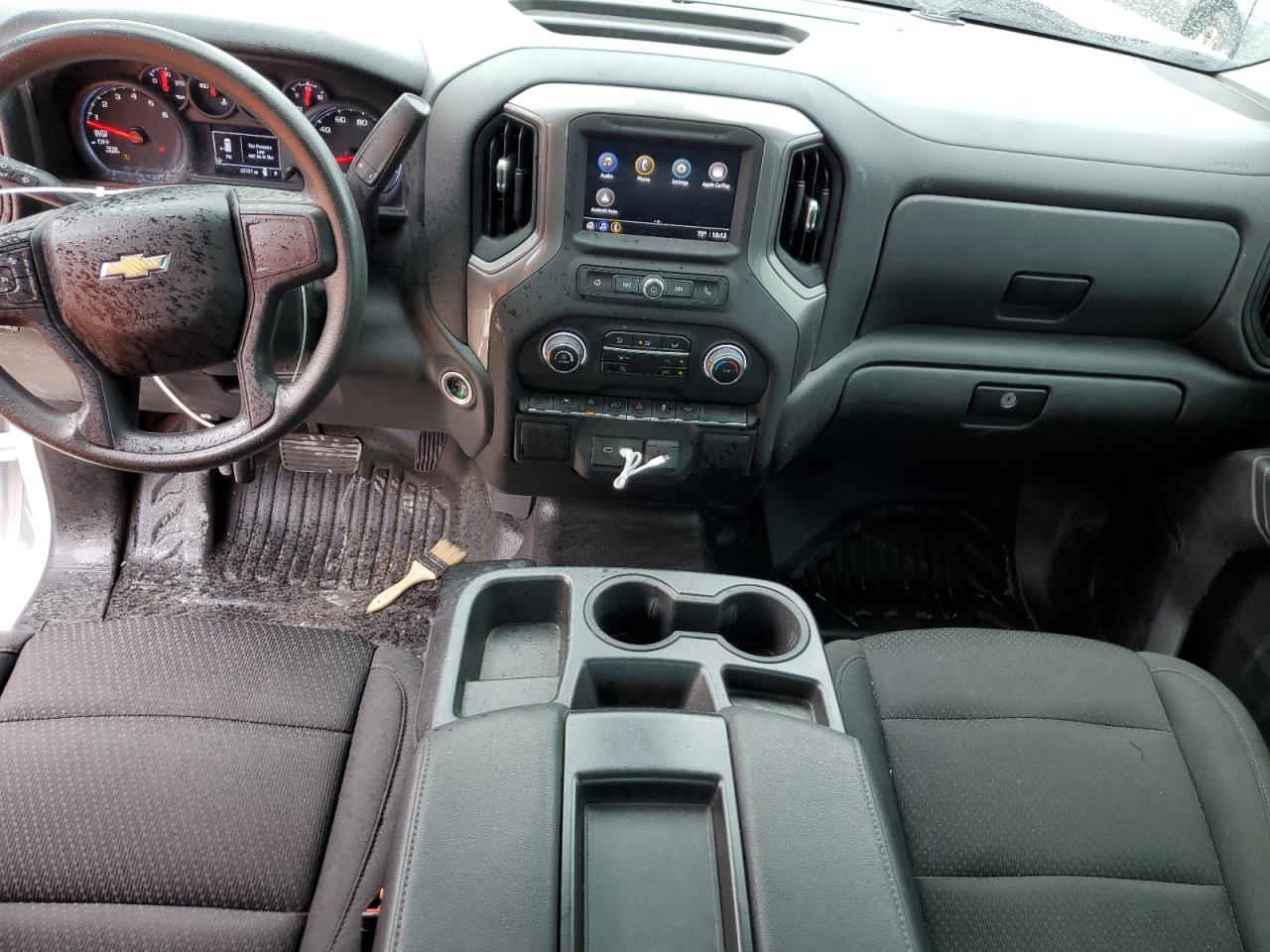 2022 Chevrolet Silverado - Image 8