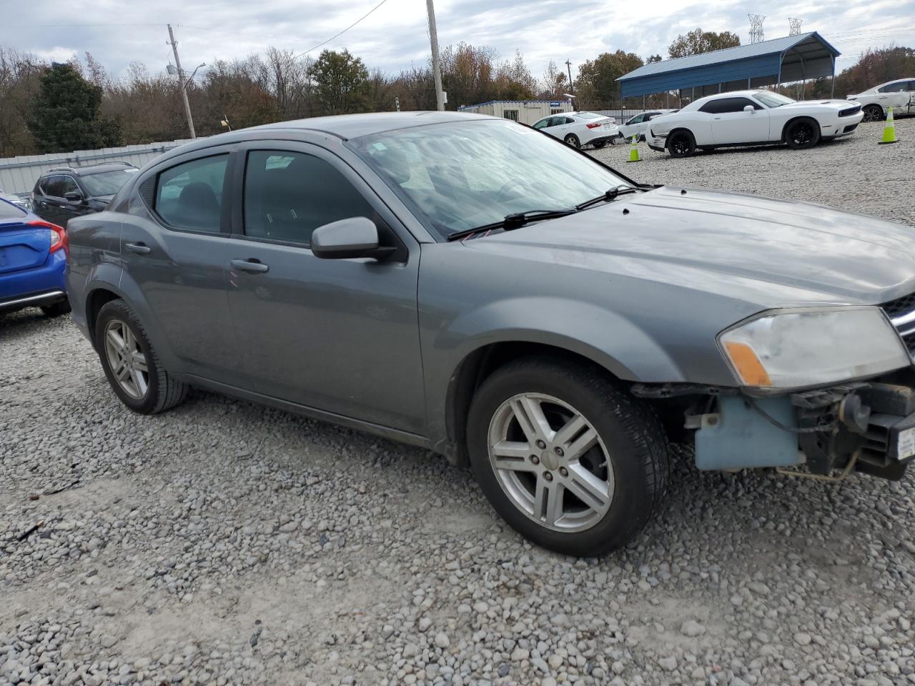 2012 Dodge Avenger - Image 4