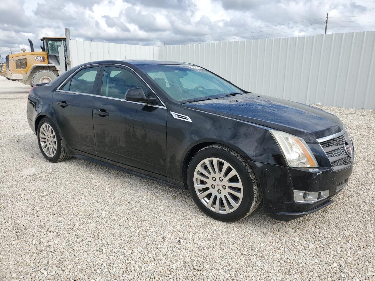 2010 Cadillac CTS - Image 4