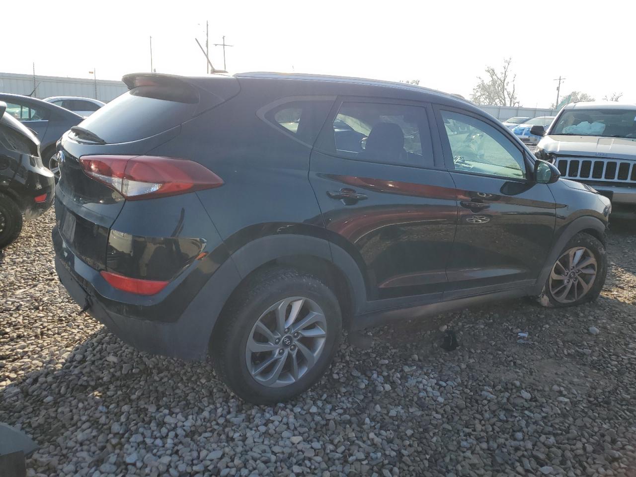 VIN KM8J33A42GU146851 2016 HYUNDAI TUCSON no.3