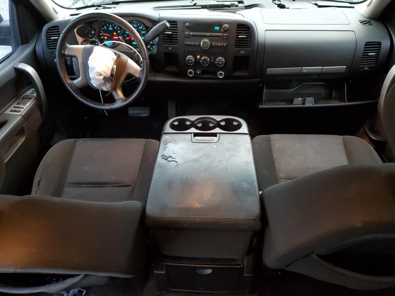 2010 Chevrolet Silverado - Image 8