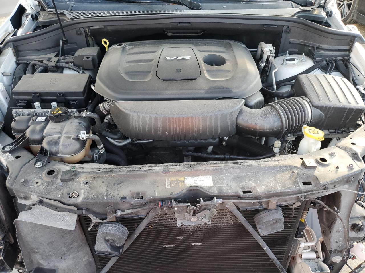2016 Jeep Grand Cherokee - Image 12
