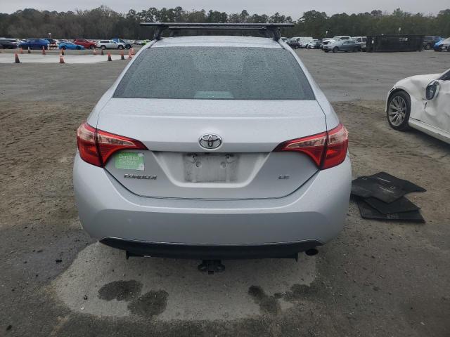  TOYOTA COROLLA 2017 Silver