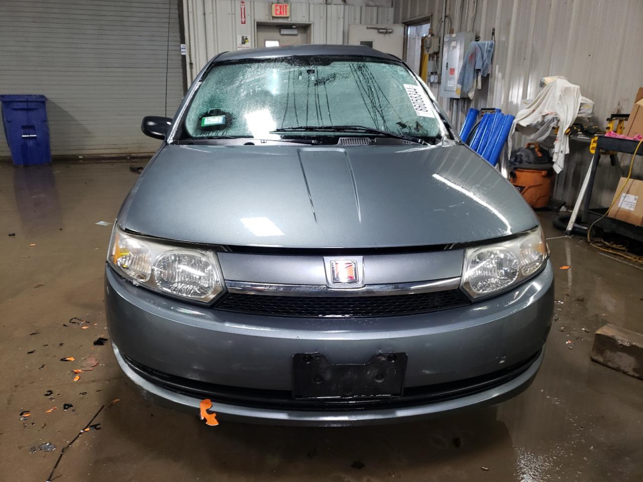 2004 Saturn ION - Image 5
