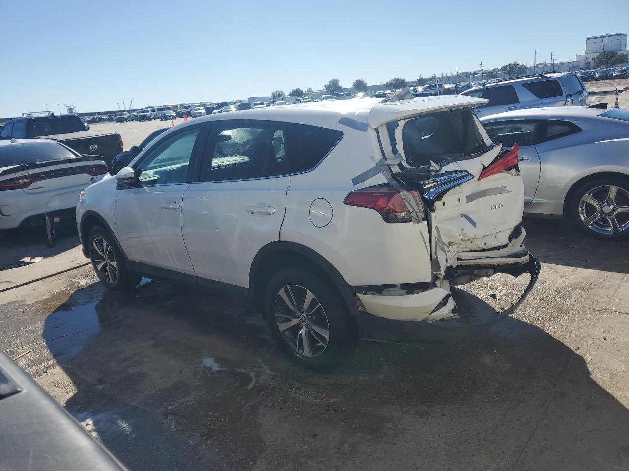 VIN 2T3WFREV1JW484159 2018 TOYOTA RAV4 no.2