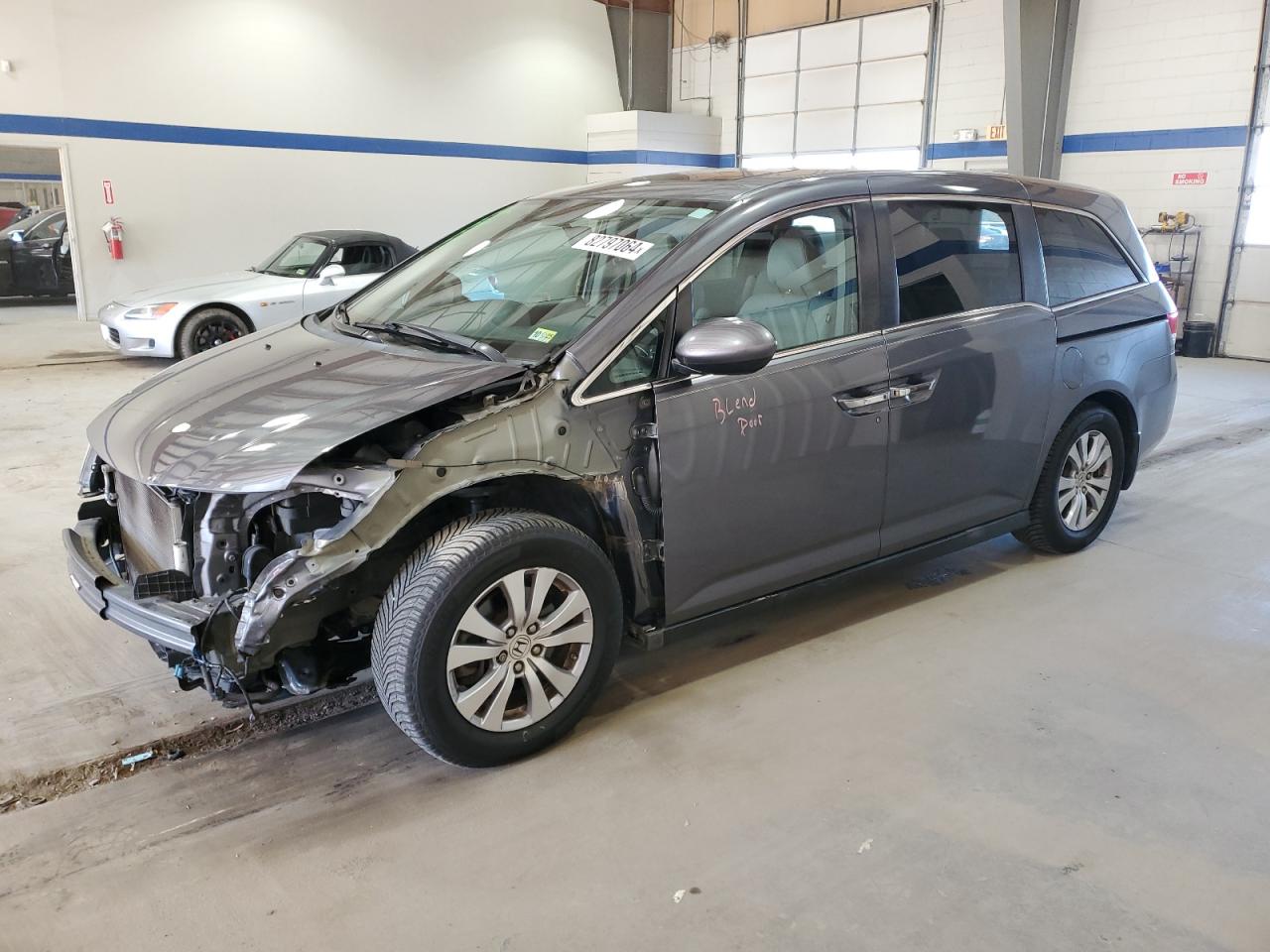 2016 Honda Odyssey - Image 1