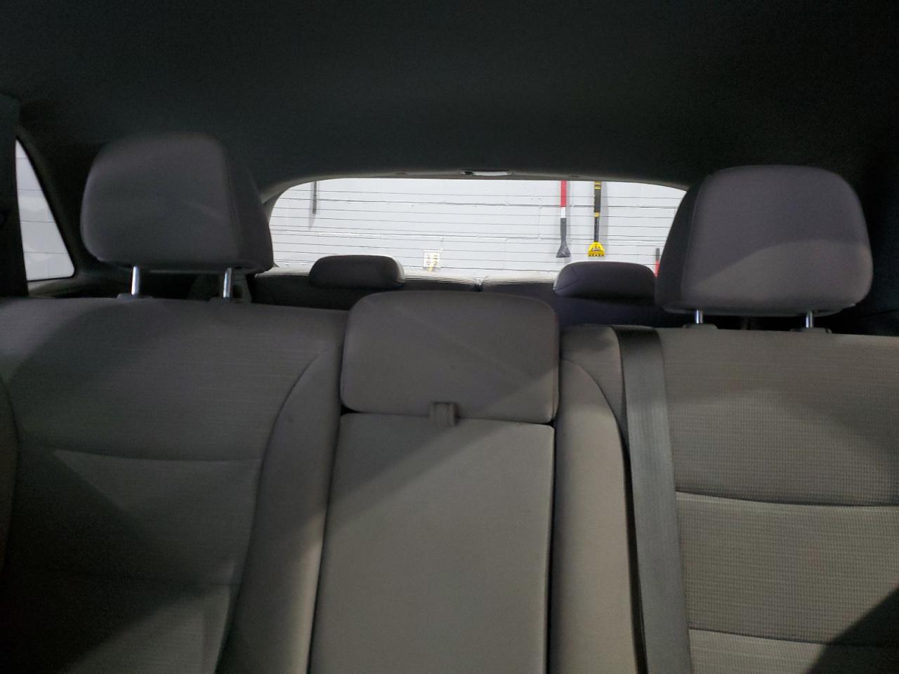2014 Kia Sorento - Image 10