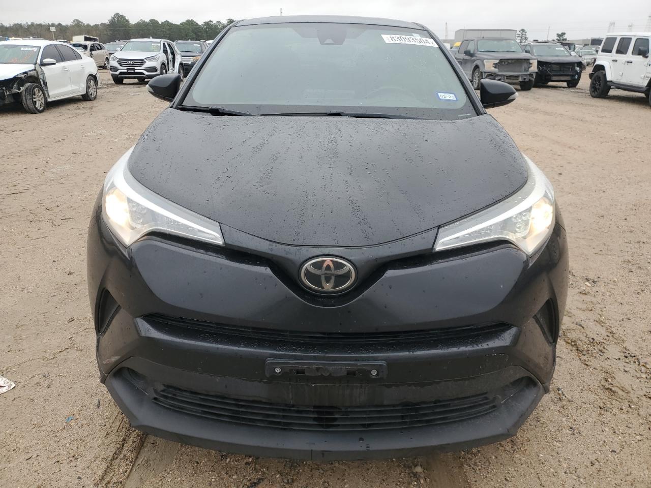 2018 Toyota C-HR - Image 5
