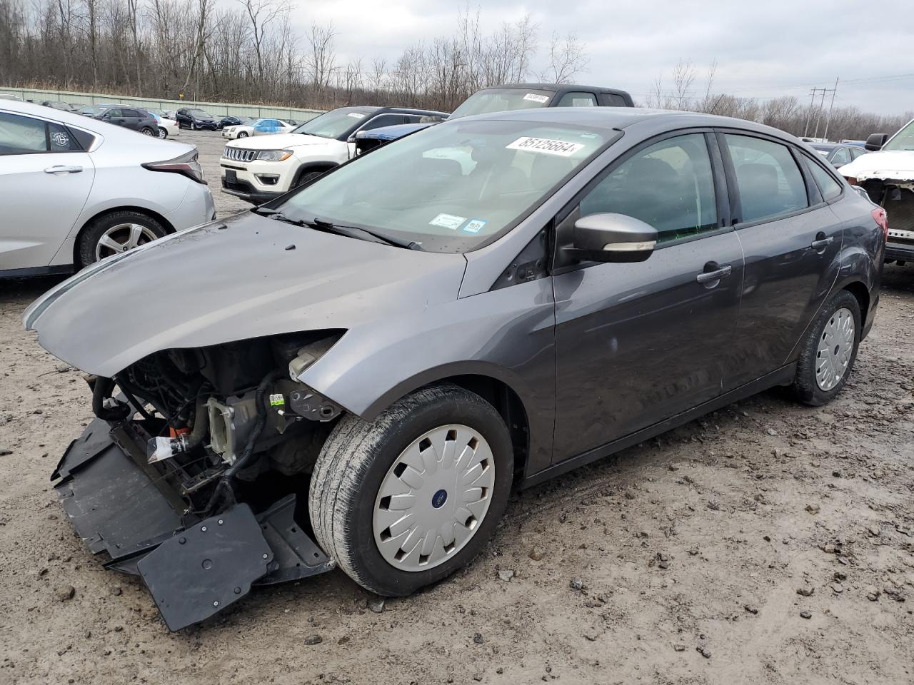 VIN 1FADP3F23EL217108 2014 FORD FOCUS no.1