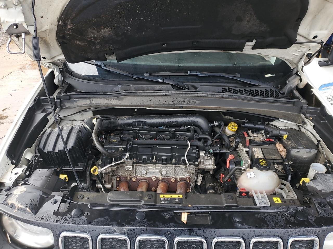2021 Jeep Renegade - Image 11