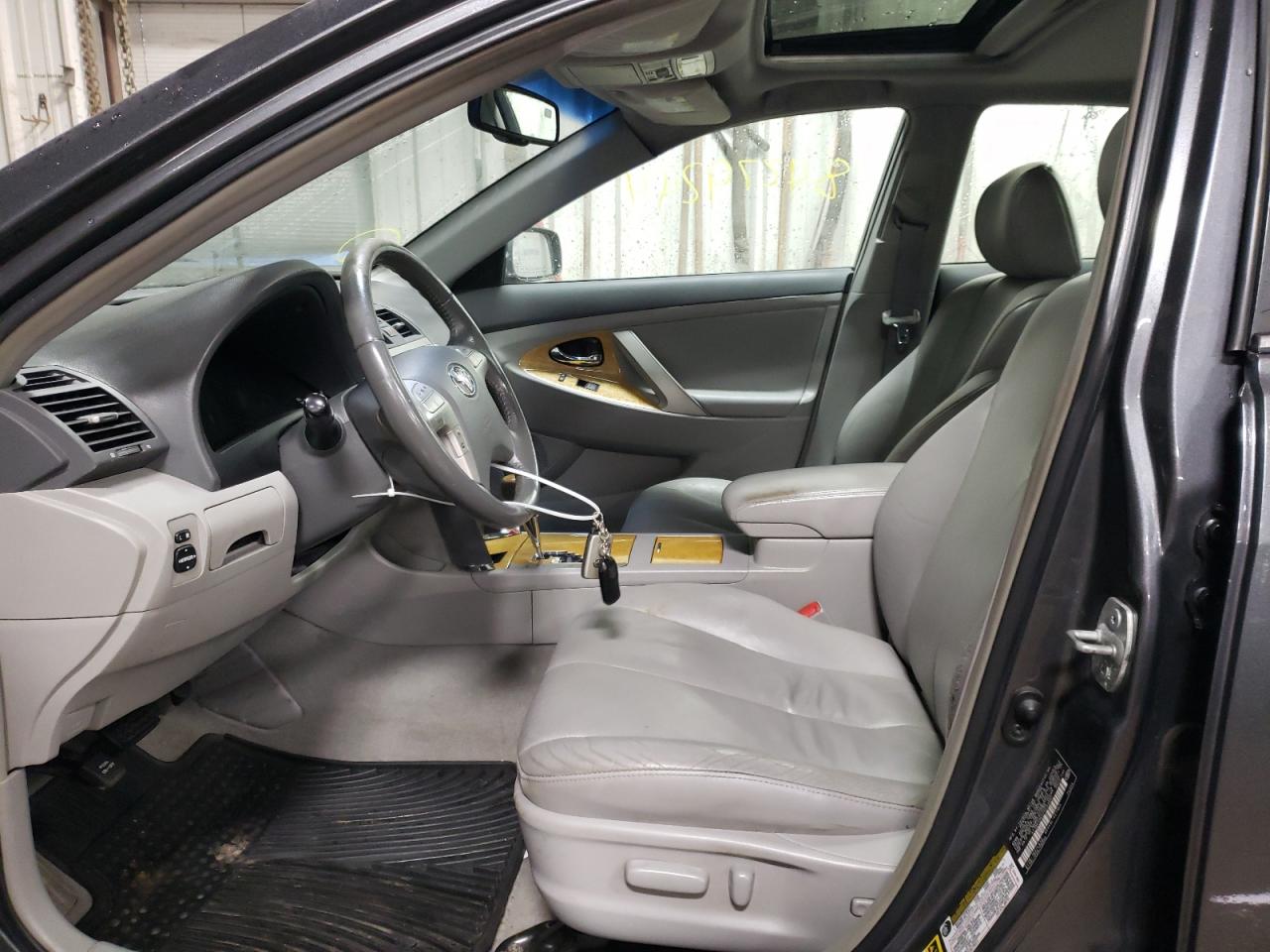 2007 Toyota Camry - Image 7