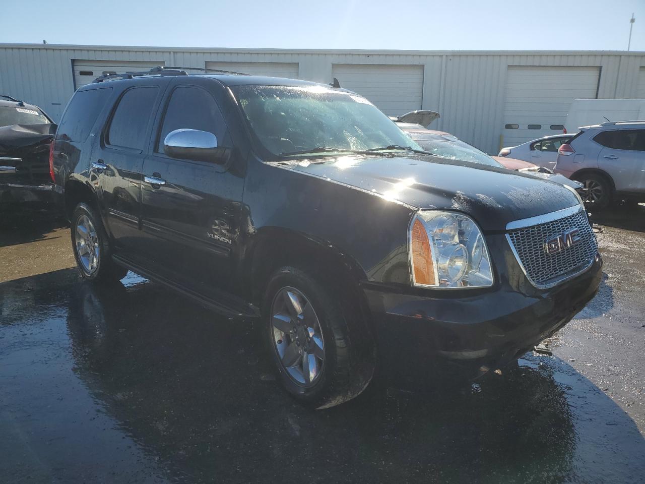2012 GMC Yukon - Image 4
