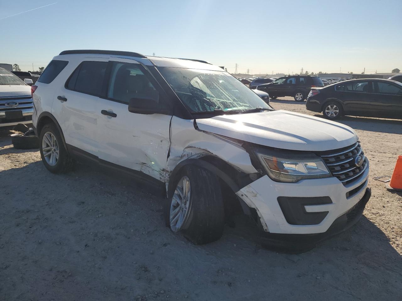 VIN 1FM5K7B86GGA07057 2016 FORD EXPLORER no.4