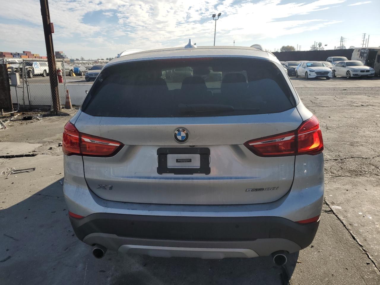 VIN WBXHU7C54K5L10054 2019 BMW X1 no.6