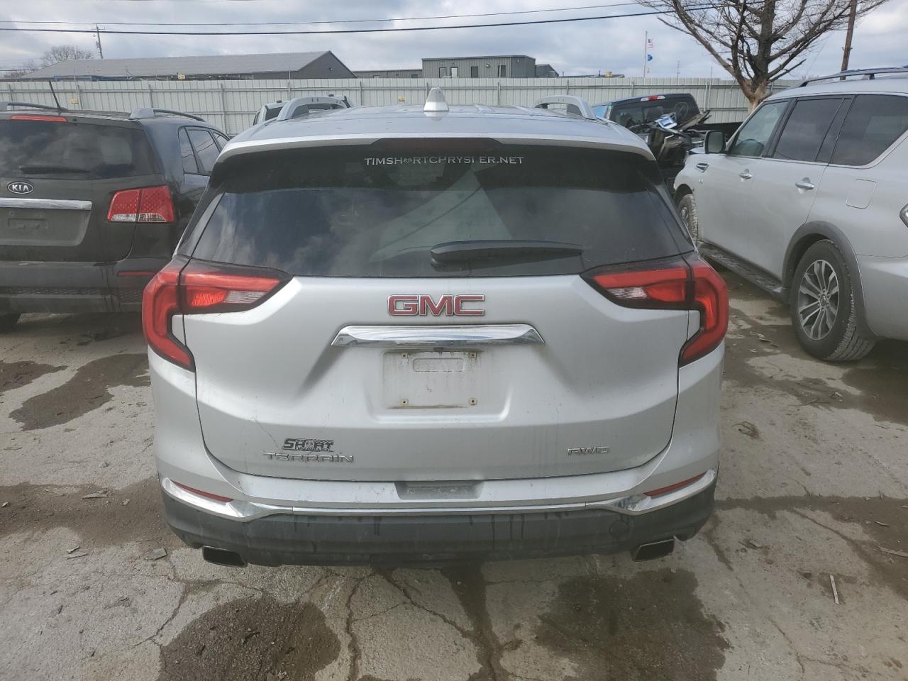 2018 GMC Terrain - Image 6