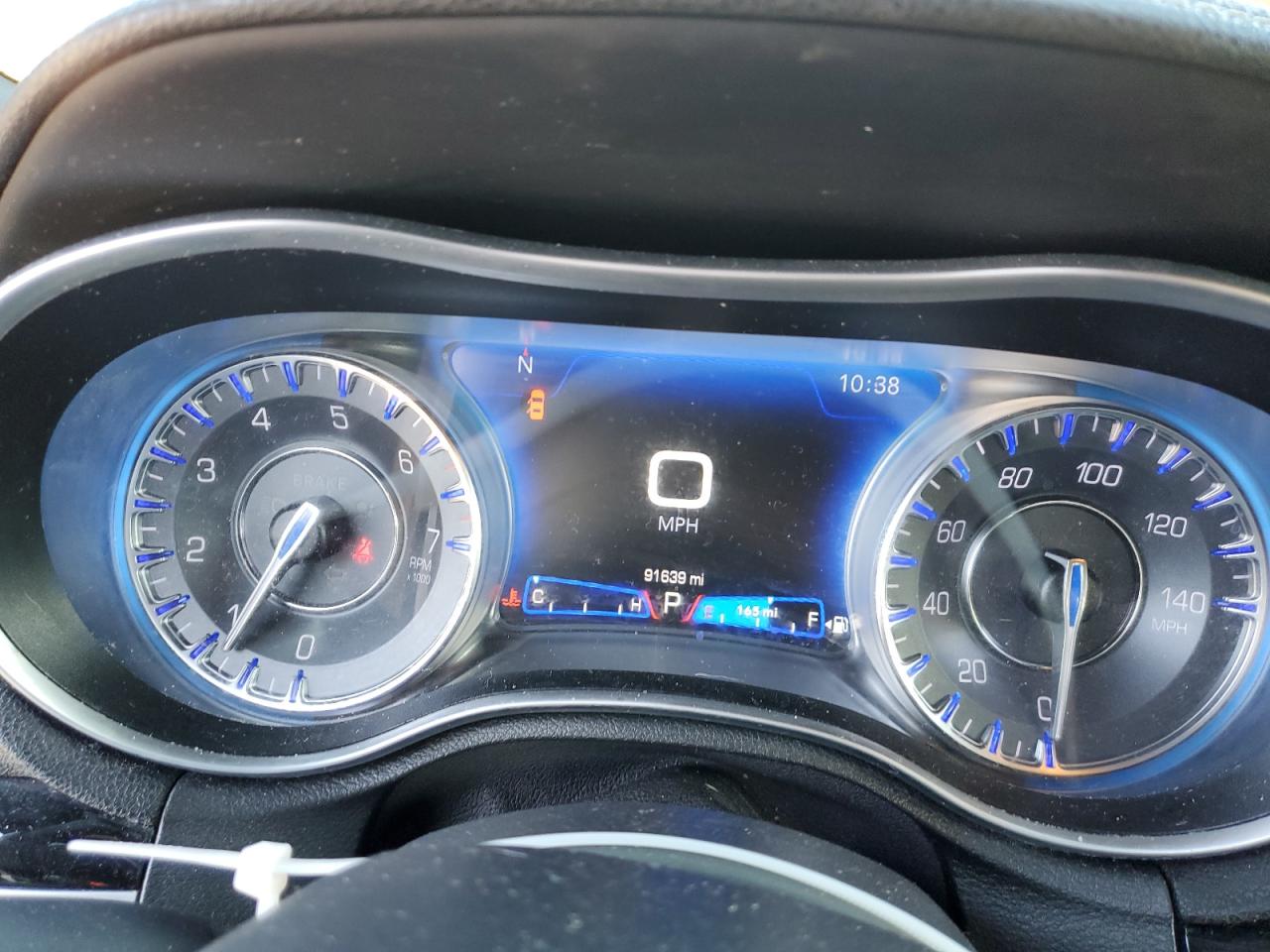 2021 Chrysler 300 - Image 9