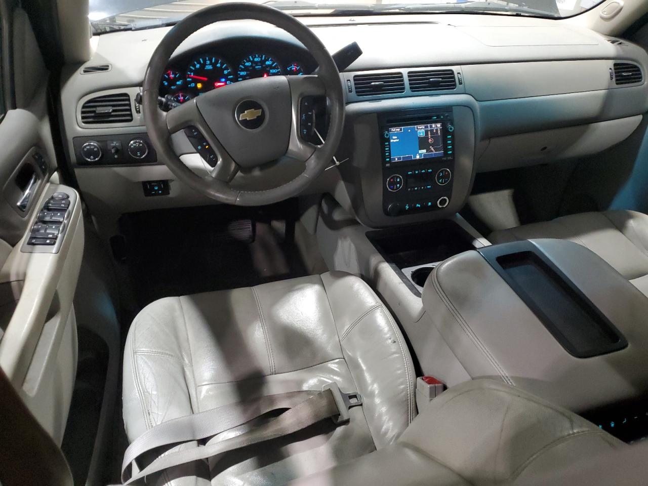 2011 Chevrolet Tahoe - Image 8
