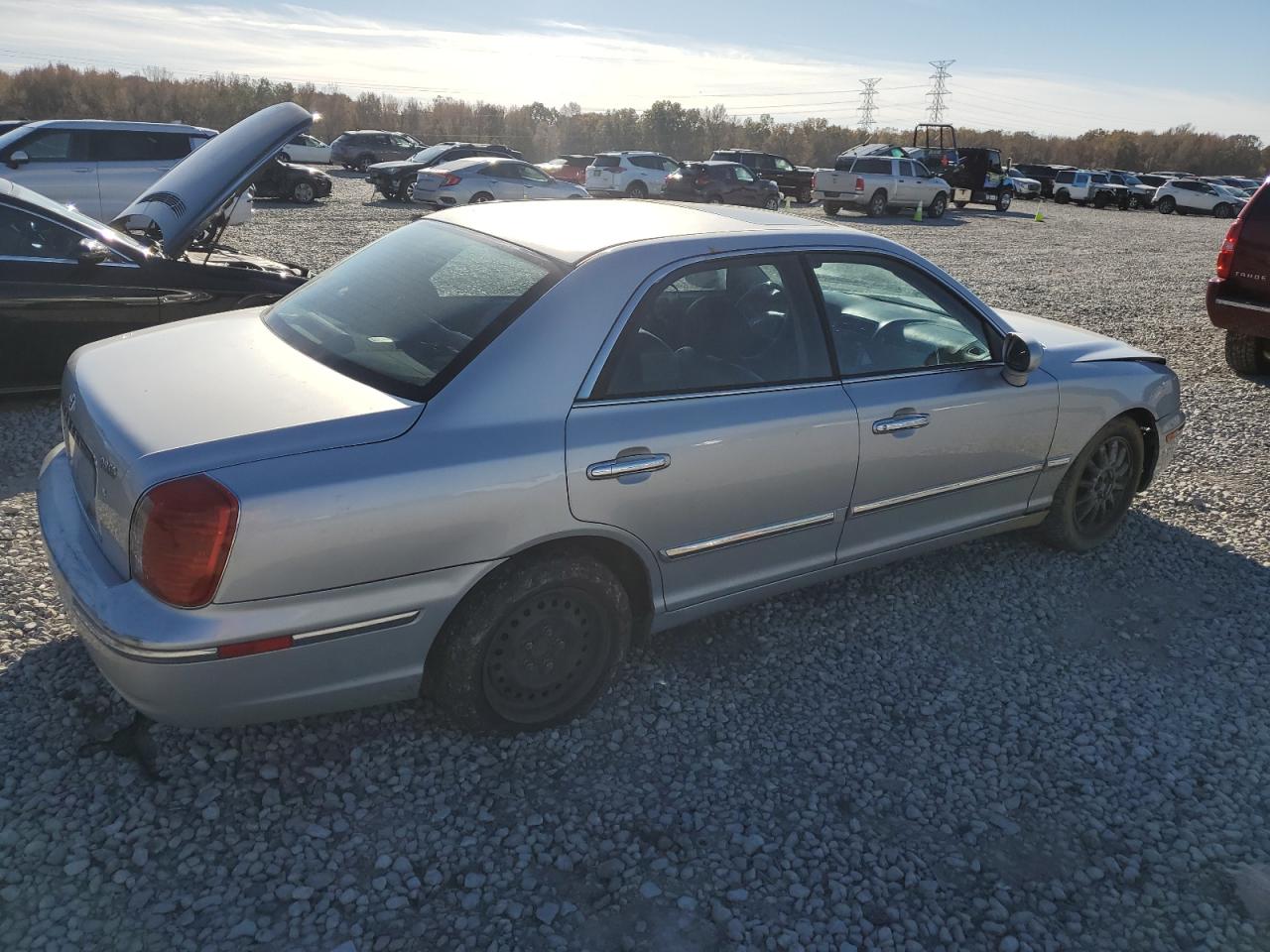2004 Hyundai Grandeur - Image 3